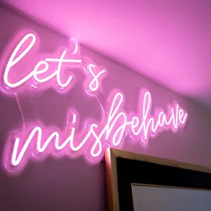 https://stunning-2-bed-apartment-in-the-heart-of-exeter-ex4-3ea.exeterhotels.net